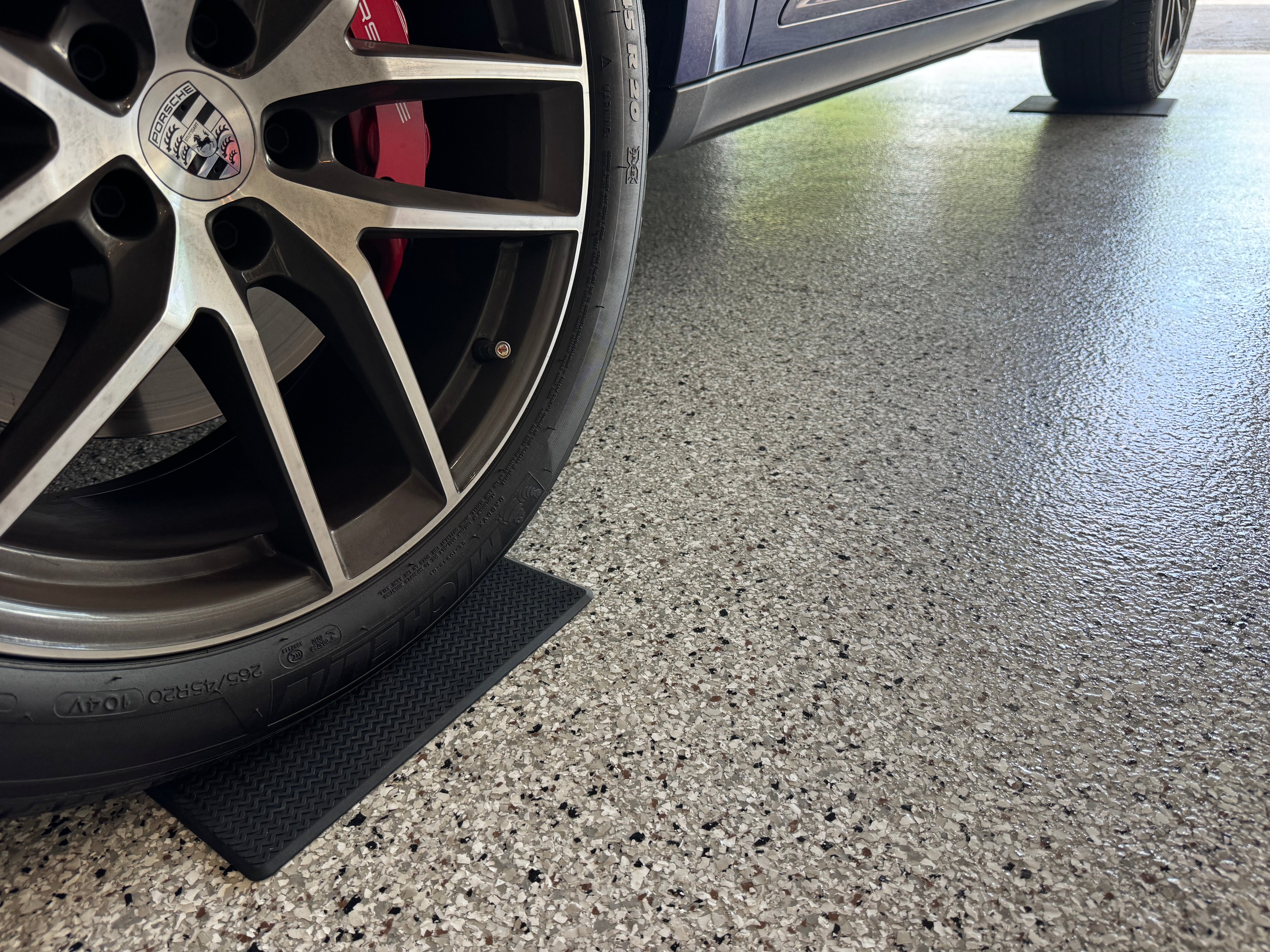 TRUEHEAT ARMOR™ Garage Floor Protection Pads